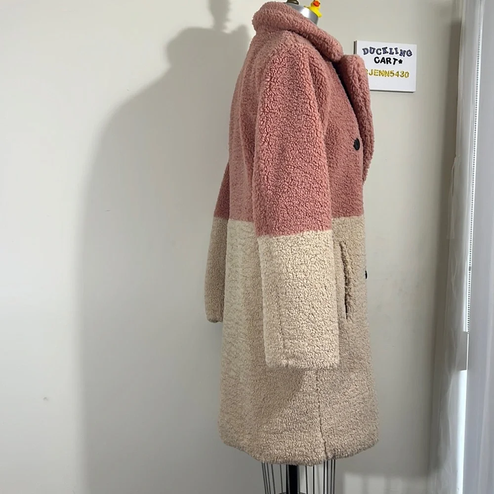 NEW BCBGeneration Color Block Teddy Faux Fur Coat - Picture 7 of 15